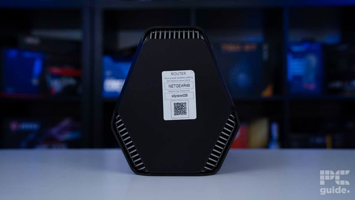 Netgear Nighthawk RS700 WiFi 7 Router (BE19000) top, source PCWer