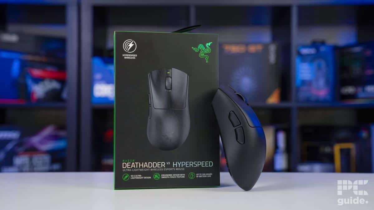 Razer DeathAdder V3 HyperSpeed mouse with box, Image by PCWer